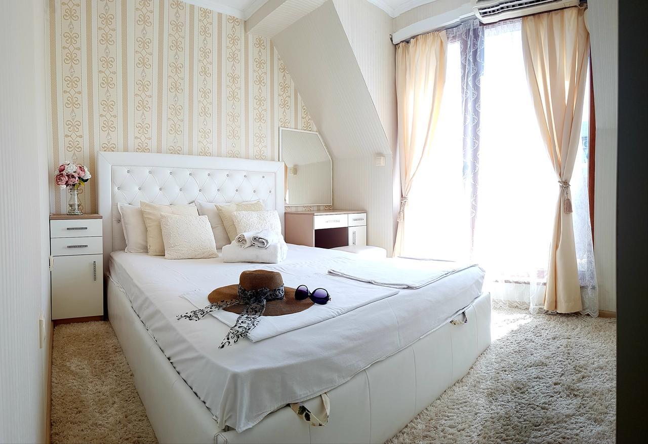 Guest House Saint Apostol เนเซบาร์ ภายนอก รูปภาพ